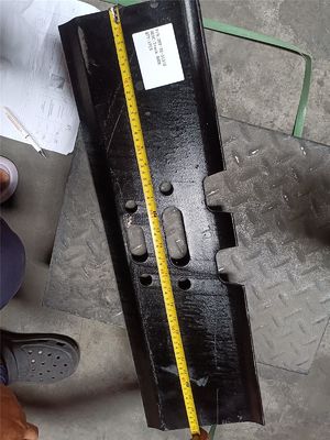 20Y-32-31310 Track SHOE for KOMATSU PC220-5 PC220-6 PC200-8 Undercarriage Part